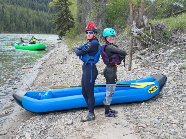 Rate our river fits 🕺😮‍💨 and check Josie bring the only reason we made it through Lunch Counter #passengerprincess 

Scroll to the end to see a throw rope turned skipping stone ✨ “That was a total whiff!” - Scott

Back over the pond 🇳🇴 coming soon…

#drippy #outandabout #steamyholes #girlstrip