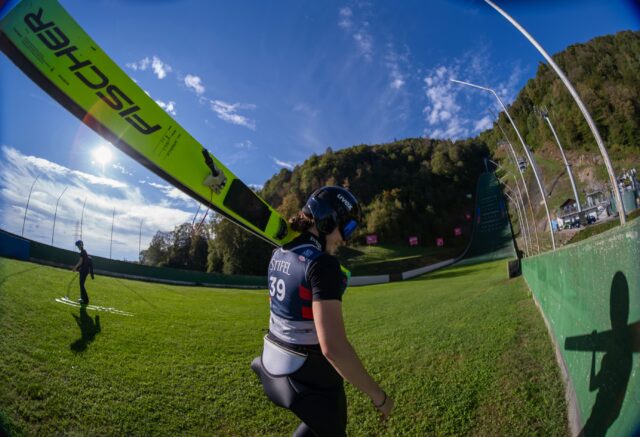 6 days straight of ski jumping? Sign me up ✍️🙂‍↕️

Kranj ➡️ Bischofchofen 🔜 Stams 

@usaskijumping 

#skijumping #whatupbisch #windtunnelrocks #slovenia #austria